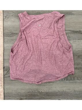 Lululemon Women's Lightweight Muscle Tank Top - Pink